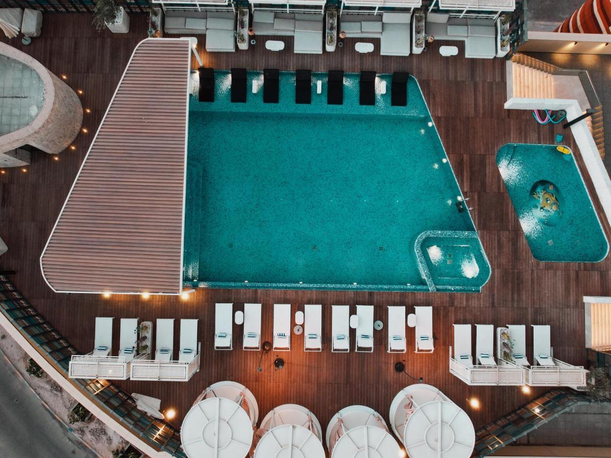 The House Hotel Al Khiran Luaran gambar